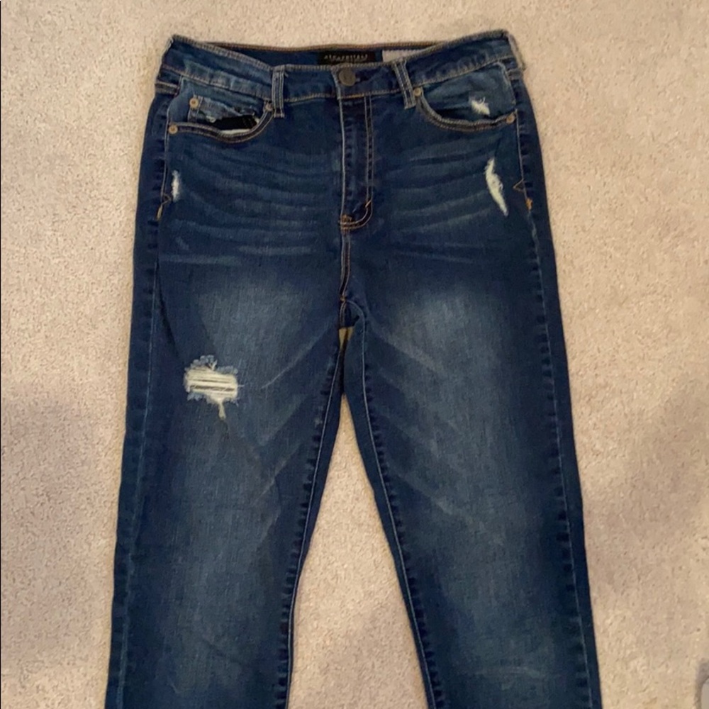 Aeropostale Highwaisted Distressed Jeggings